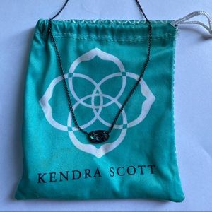 Kendra Scott - Black Pendant Necklace